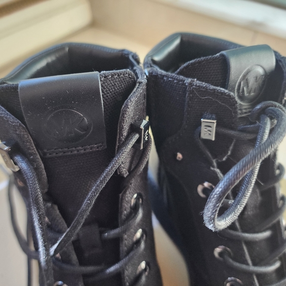 Michael Kors Trudy Heavy Canvas boot 5.5 black - Picture 5 of 5